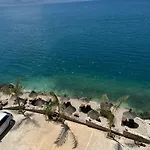 Blue Bay Hotel 4*