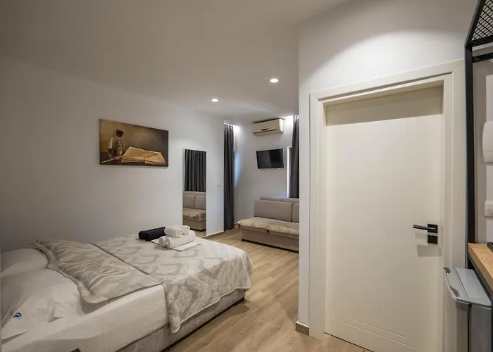 Отель Blue Bay 4*