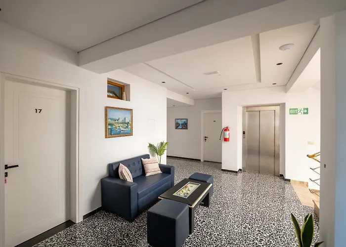 Blue Bay Отель Саранда