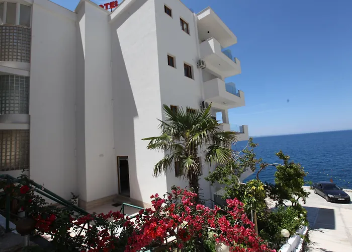 Blue Bay Саранда