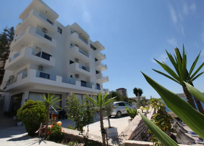 Blue Bay Отель 4*