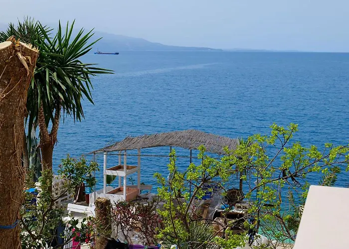 Отель Blue Bay Саранда