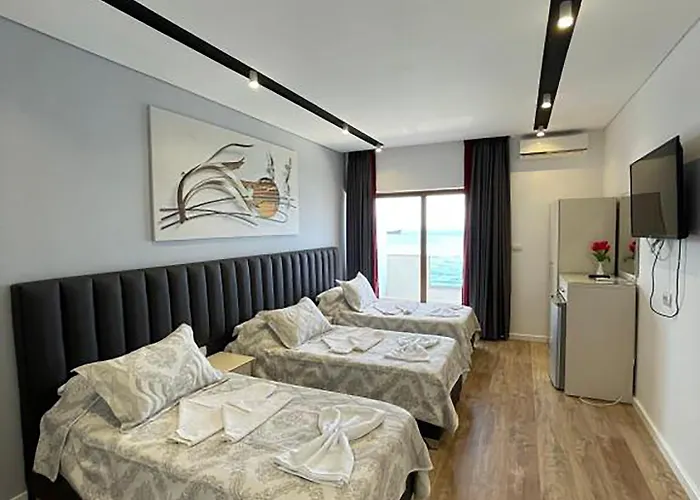 Отель Blue Bay Саранда