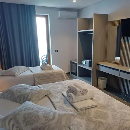 Blue Bay Hotel Sarandë