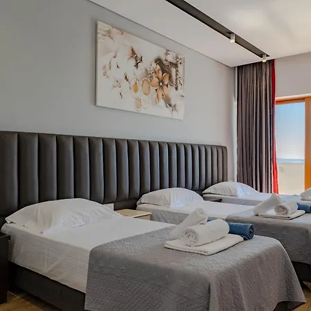 فندق Blue Bay 4*