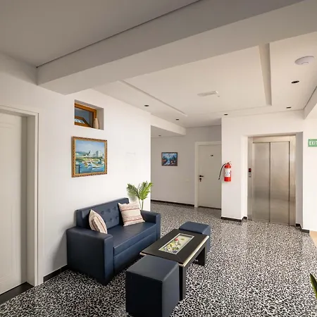 Blue Bay Hotel Sarandë