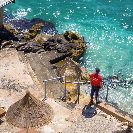 Hotel Blue Bay 4*