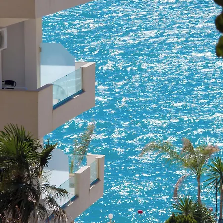 Blue Bay 4*